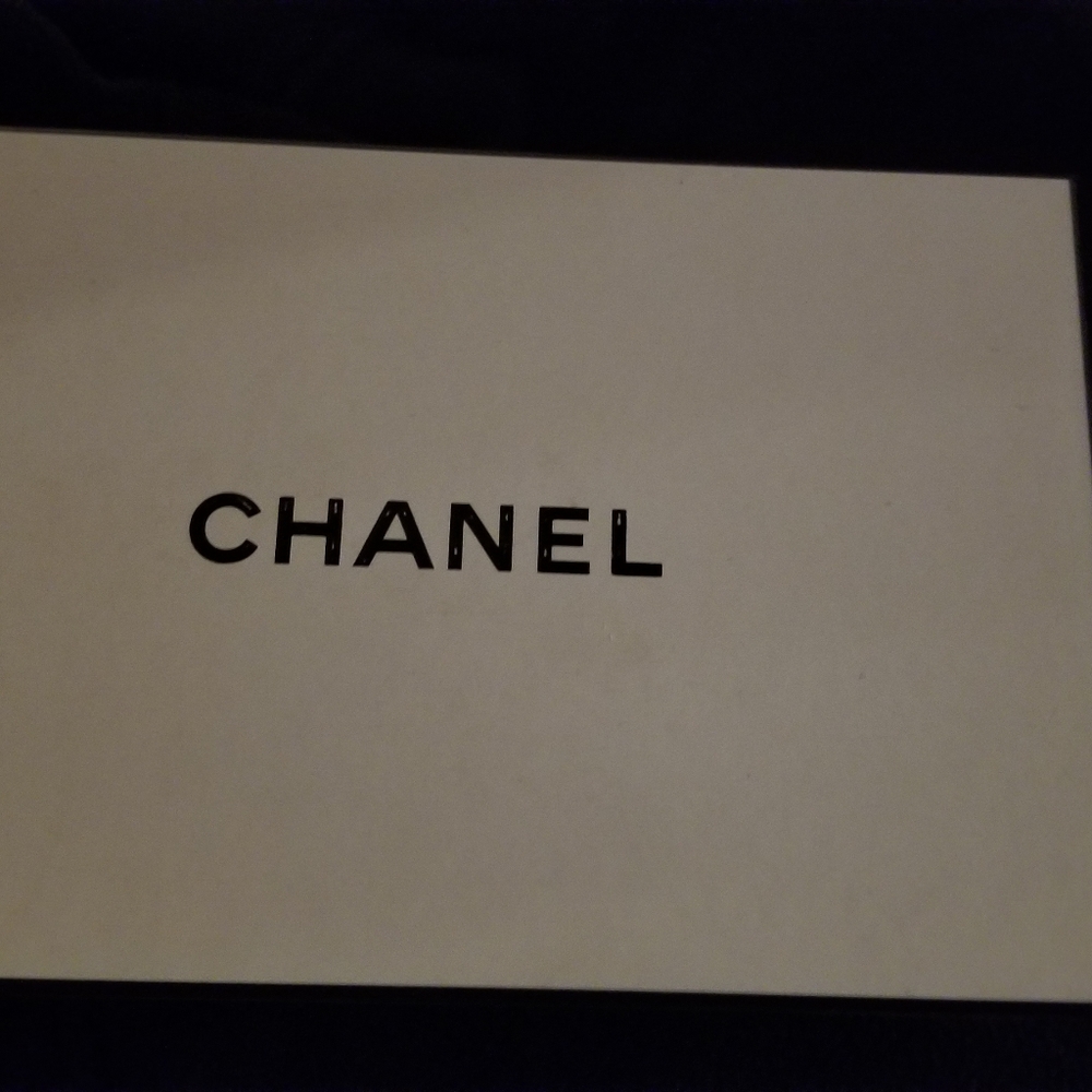 Chanel gift box and Mademoiselle box! New, from smoke free home. Boxes only.